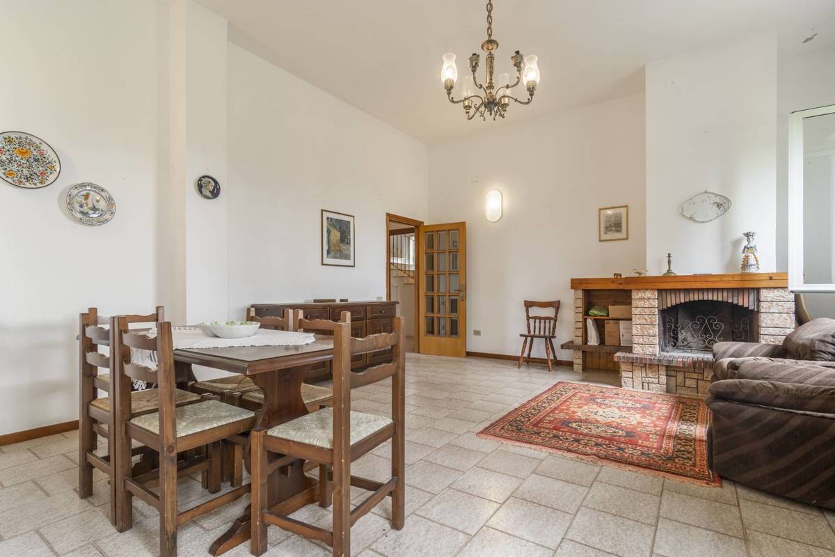 4 bedrooms detached house, 200 m² Montecassiano, Macerata (province) photo 4