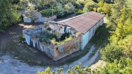 Country house in Corridonia