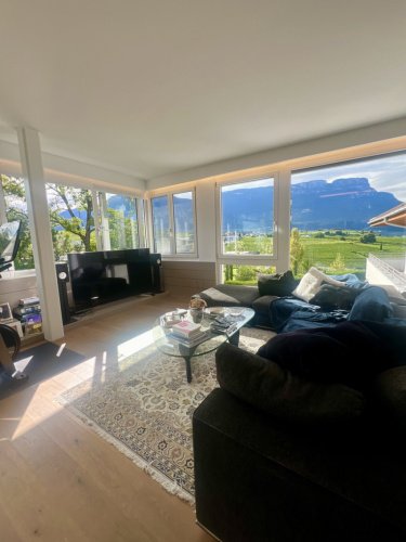 阿皮亚诺苏拉斯特拉达德尔维诺公寓