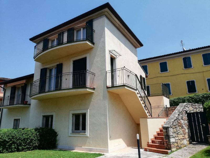 Eigenständiges Appartement in Torri del Benaco