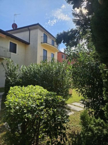 Eigenständiges Appartement in Torri del Benaco