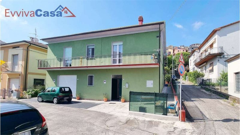 Casa independente em Osimo