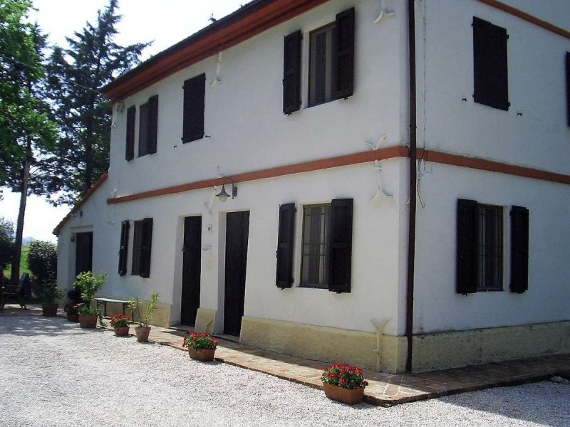 Huis in Morro d'Alba