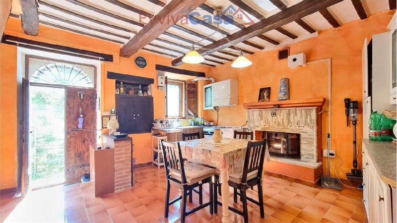 Особняк из двух квартир в Чинголи