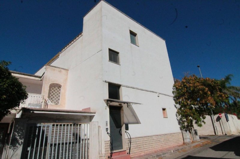 Apartamento em Maruggio