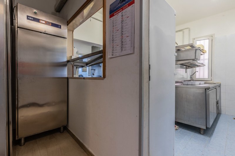 卡奥莱商业房产