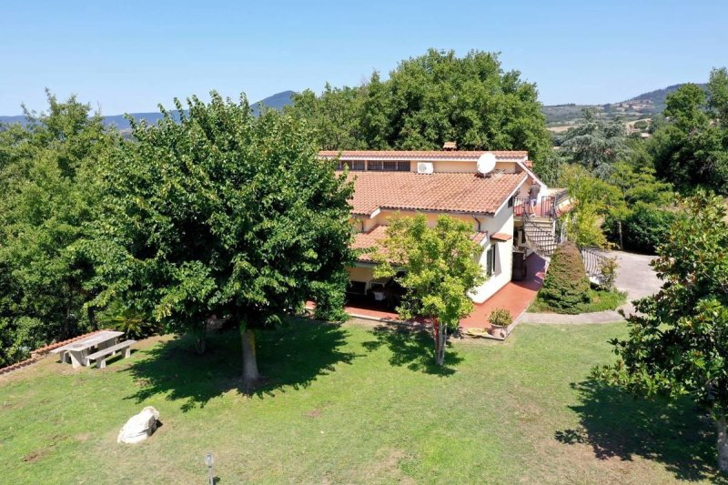 Villa in Trevignano Romano