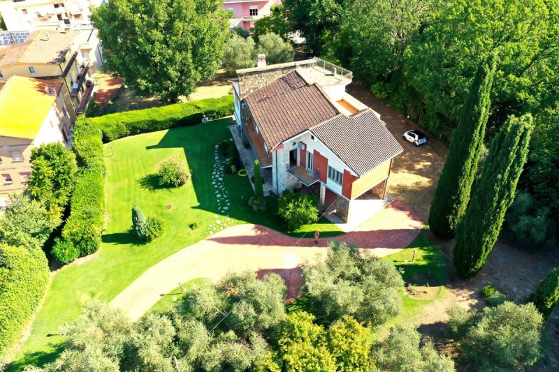 Вилла в Мальяно-Романо