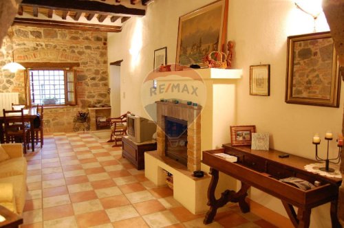 Casa geminada em Radicofani