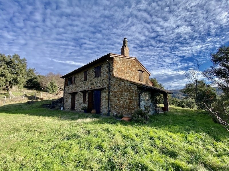 Casa independente em Massa Marittima