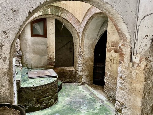 Zakelijk onroerend goed in Massa Marittima