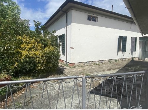 Casa independente em Serravalle Pistoiese