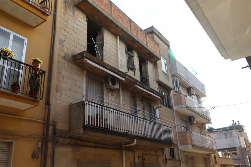 蒙特斯卡廖索公寓