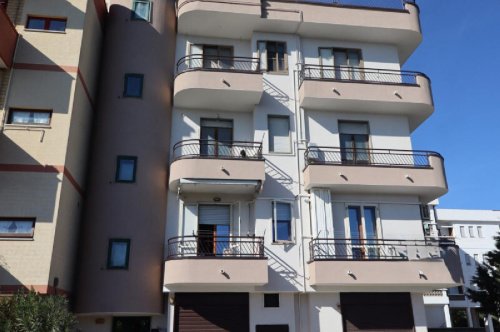 蒙特斯卡廖索公寓