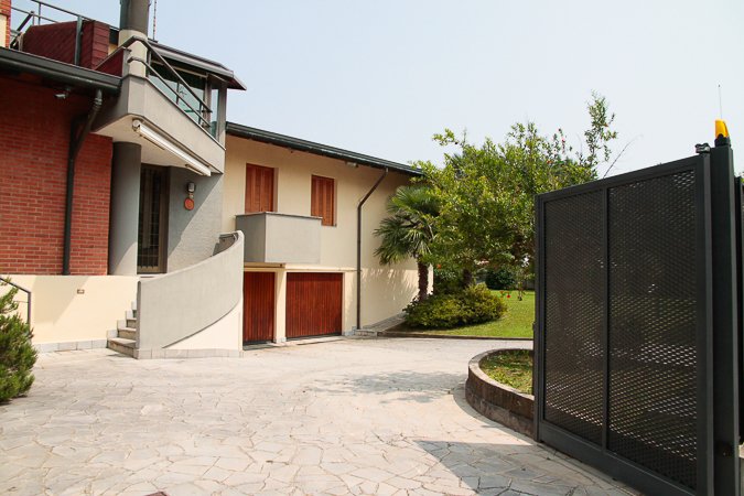 Casa independiente en Séveso