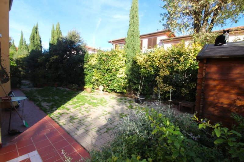 Apartamento en Collesalvetti