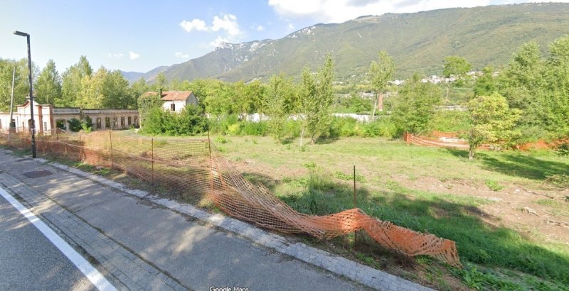 Строительный участок в Кьюппано