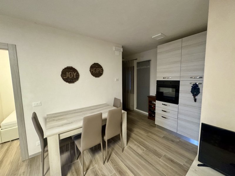 托内扎德尔奇莫内公寓