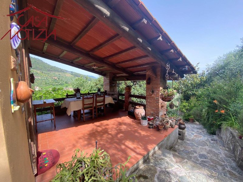 Casa di campagna a Capannori