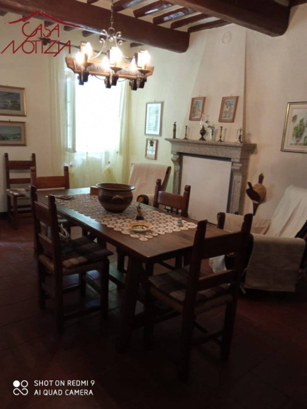 Casa geminada em Coreglia Antelminelli