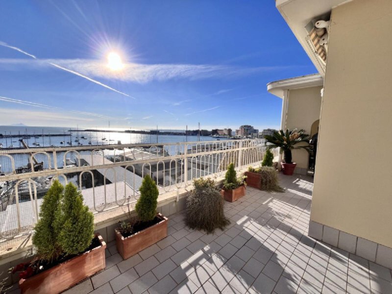 Apartamento en Anzio