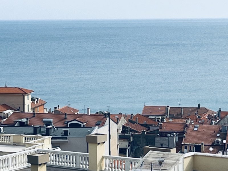 Lägenhet i Finale Ligure