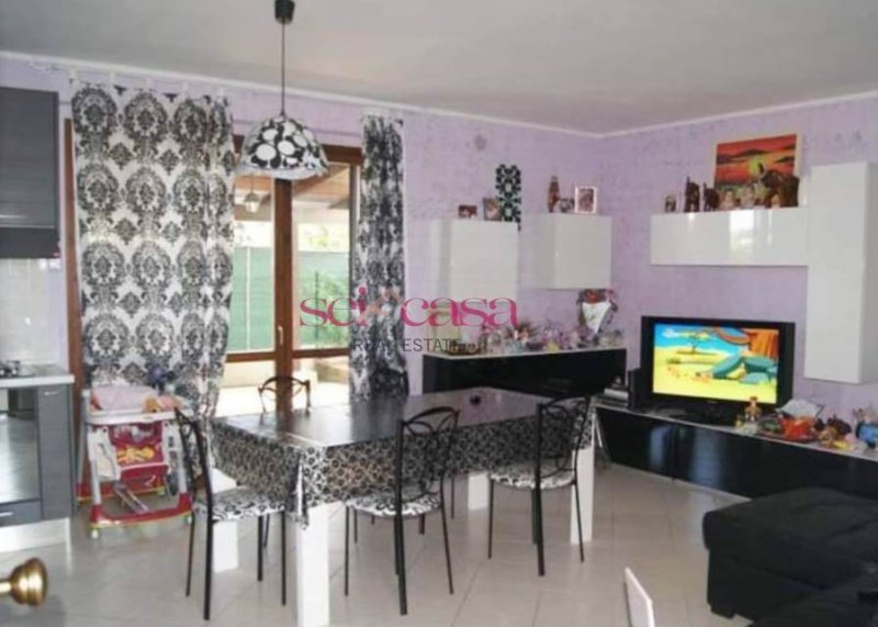 罗卡斯特拉达公寓