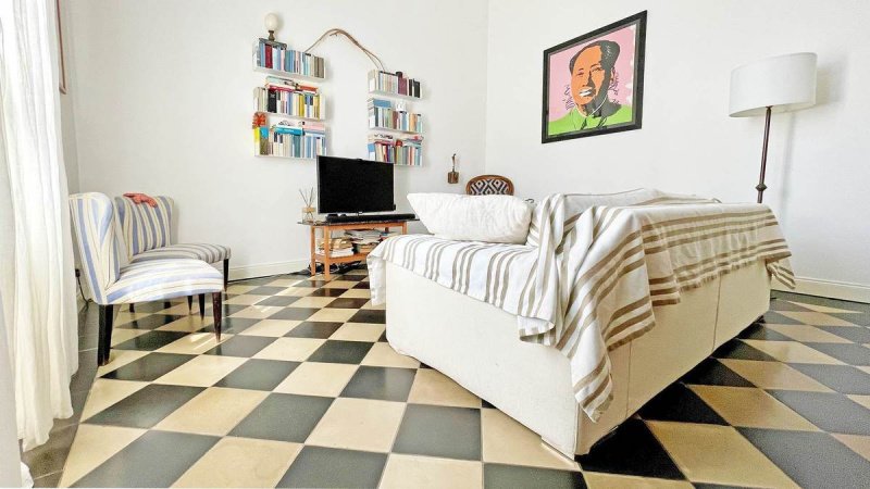 Half-vrijstaande woning in Pisa