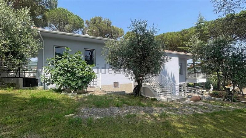 Villa en Rosignano Marittimo