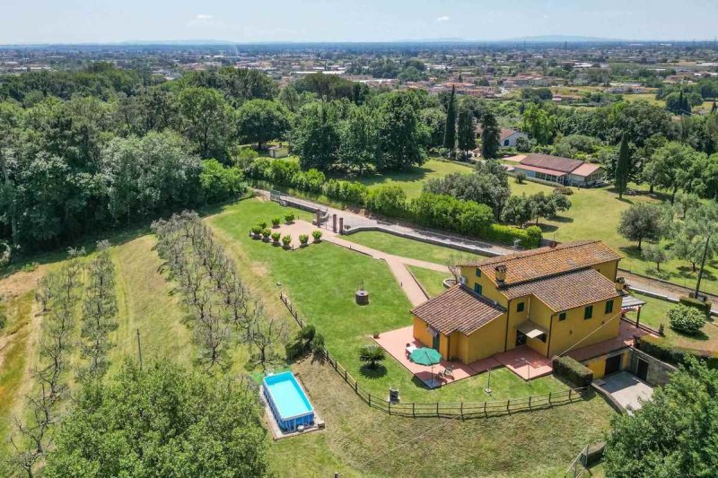 Вилла в Уццано