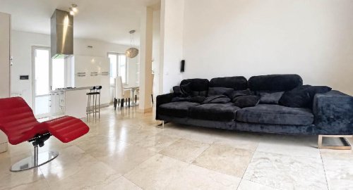 Casa a Cecina