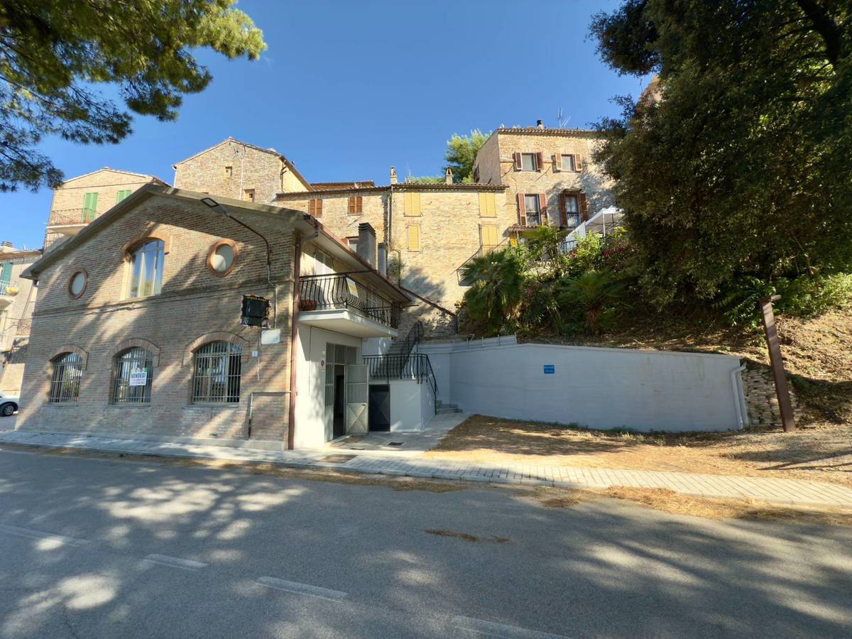2 bedrooms villa, 225 m² Campofilone, Fermo (province) photo 4