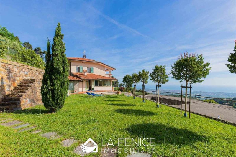 Villa i Pietrasanta
