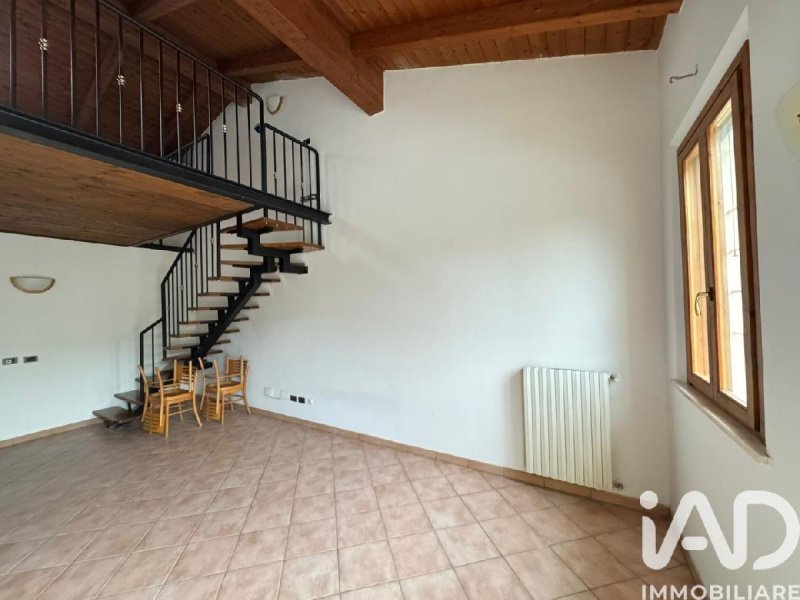 孔科尔迪亚苏拉塞基亚公寓