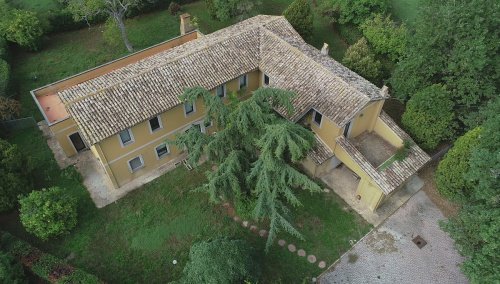 Country house in Bellante
