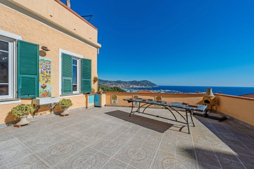 Apartamento em Imperia