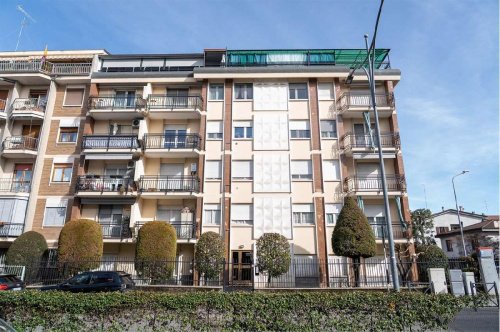 Apartamento em Novara