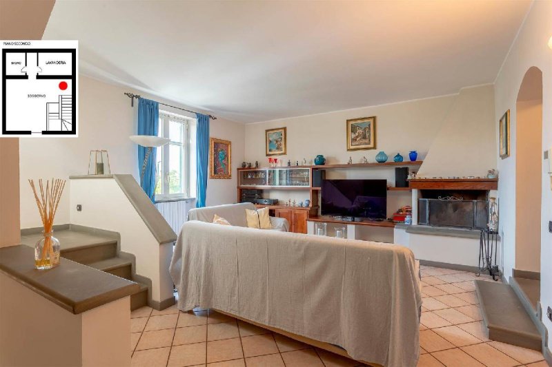 Крыша/земля в Кампи-Бизенцио