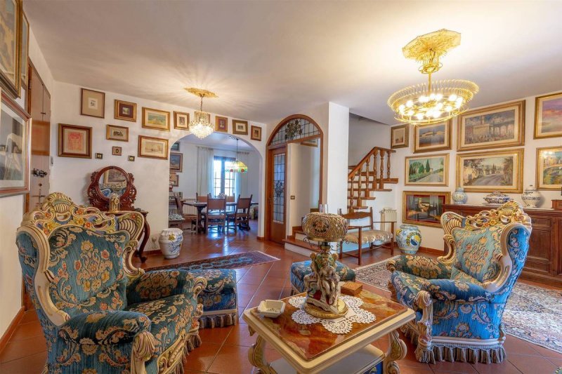 Teto/Chão em Carmignano