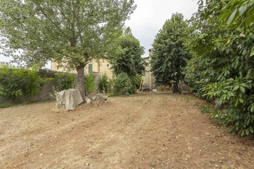 比森齐奥营排楼