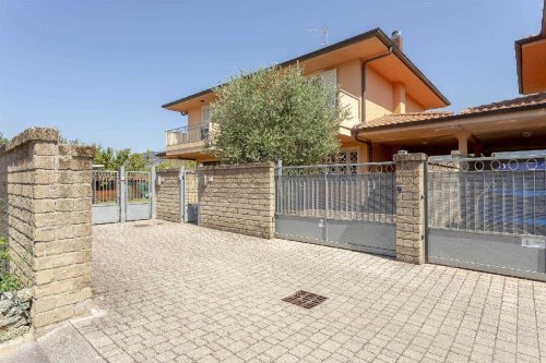 Крыша/земля в Масса-э-Коцциле