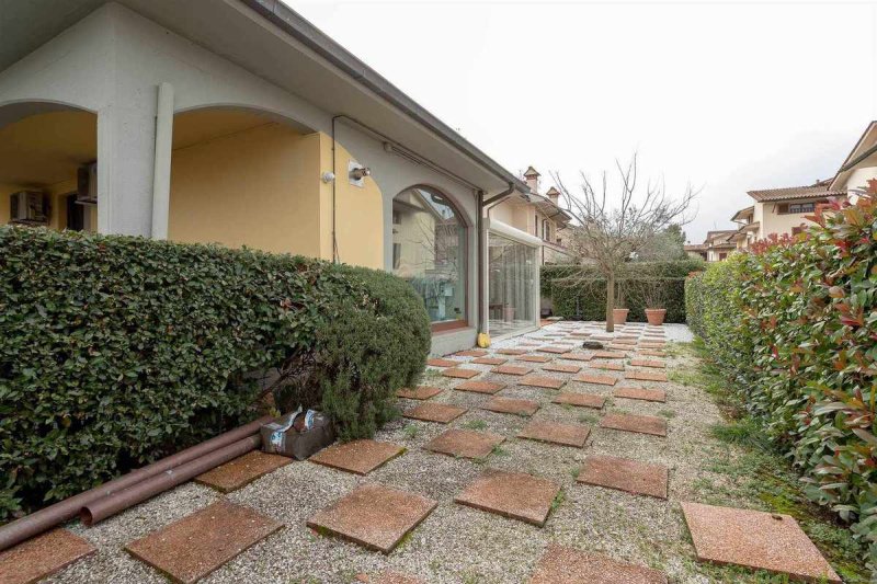 Moradia em Poggio a Caiano