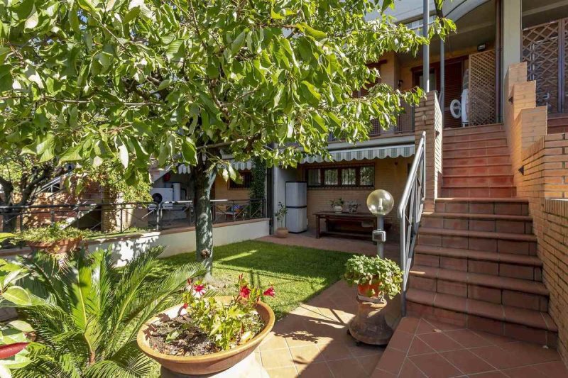 Lucht/land in Campi Bisenzio