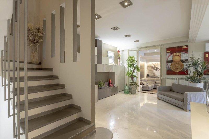 Таунхаус в Синья