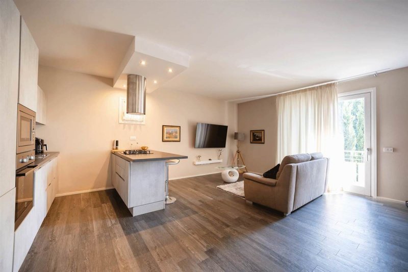 Apartamento em Campi Bisenzio