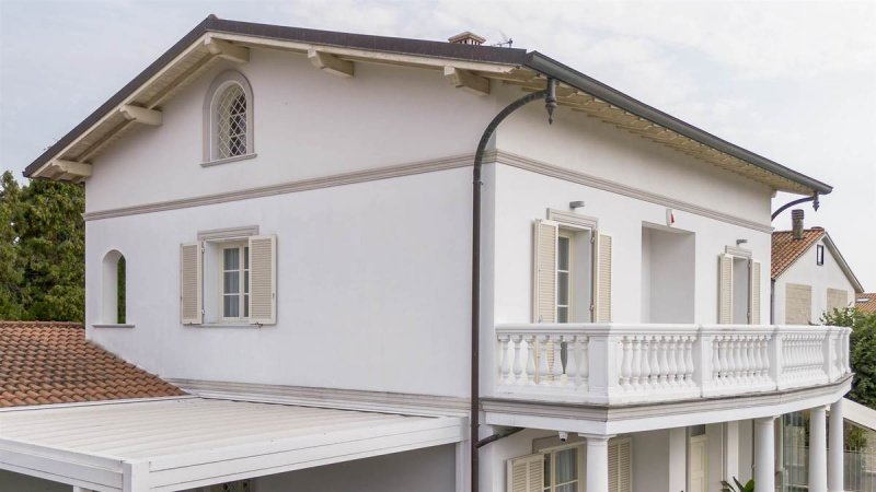 Moradia em Campi Bisenzio