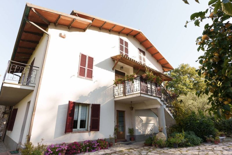 Casa de campo em Magione