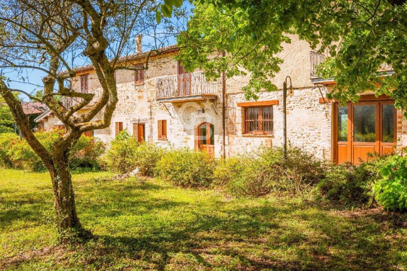 Country house in Castel Ritaldi