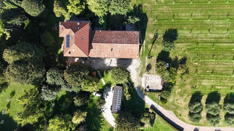 拉齐塞乡间房屋