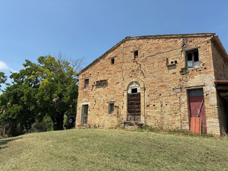 洛罗皮切诺乡间房屋